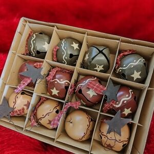 New 12 Hand Painted Large Rustic Star  Red Gold Green Metal 2" Bells Farmhouse
